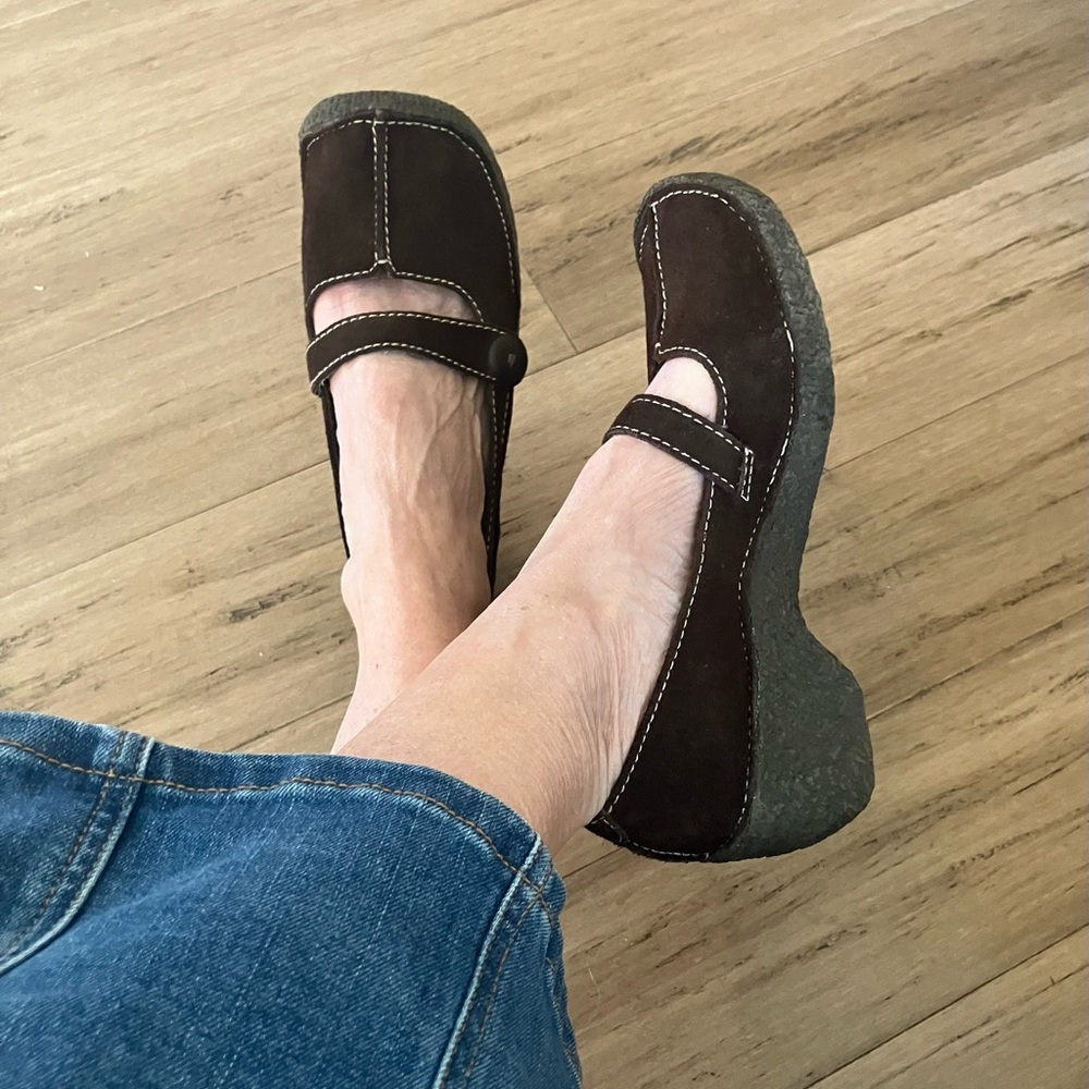 Yellow Box Brown Leather Mary Jane Platform Women’s Shoes! Size 8